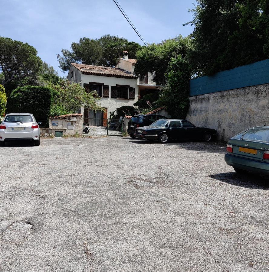 Appartement Independant Dans La Croix Du Sud لو براديت المظهر الخارجي الصورة